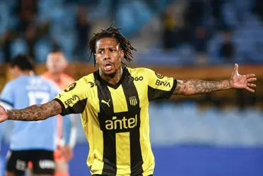 Darío Rodríguez sigue ultimando detalles en Peñarol de cara a la posible reanudación del Torneo Clausura