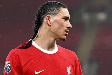 Darwin Núñez se prepara para un nuevo cruce con el Manchester United que le trae malos recuerdos en lo personal