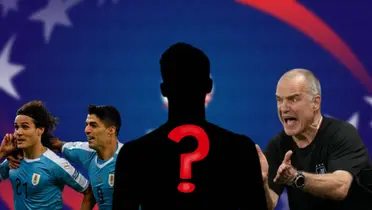 Edinson Cavani, Luis Suárez y Marcelo Bielsa con la indumentaria de la Selección de Uruguay
