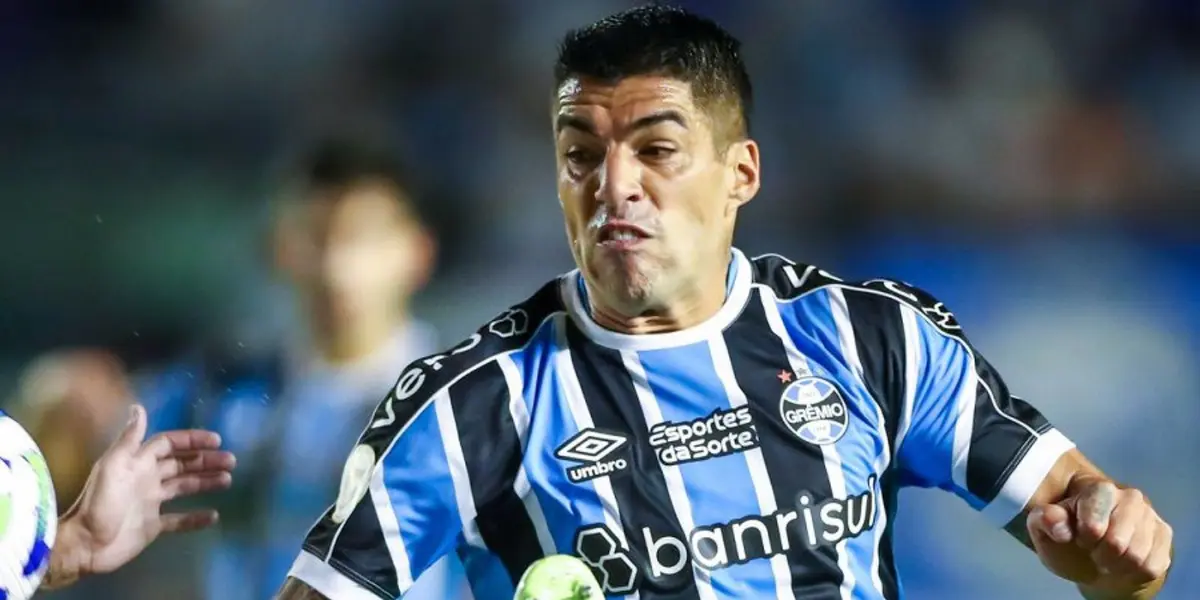 El partido de Gremio fue de poco fútbol y con pocas chances claras de goles para ambos equipos que cayeron en un partido sin emociones