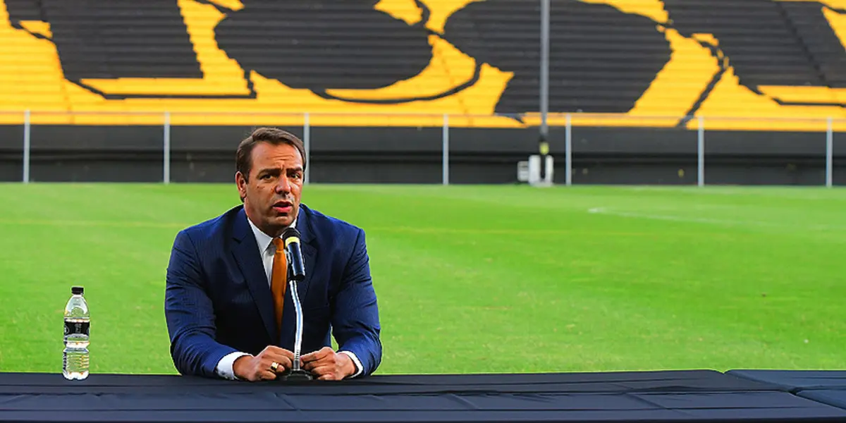 El presidente del Club Atlético Peñarol abrió fuego contra la Asociación Uruguaya de Fútbol.
