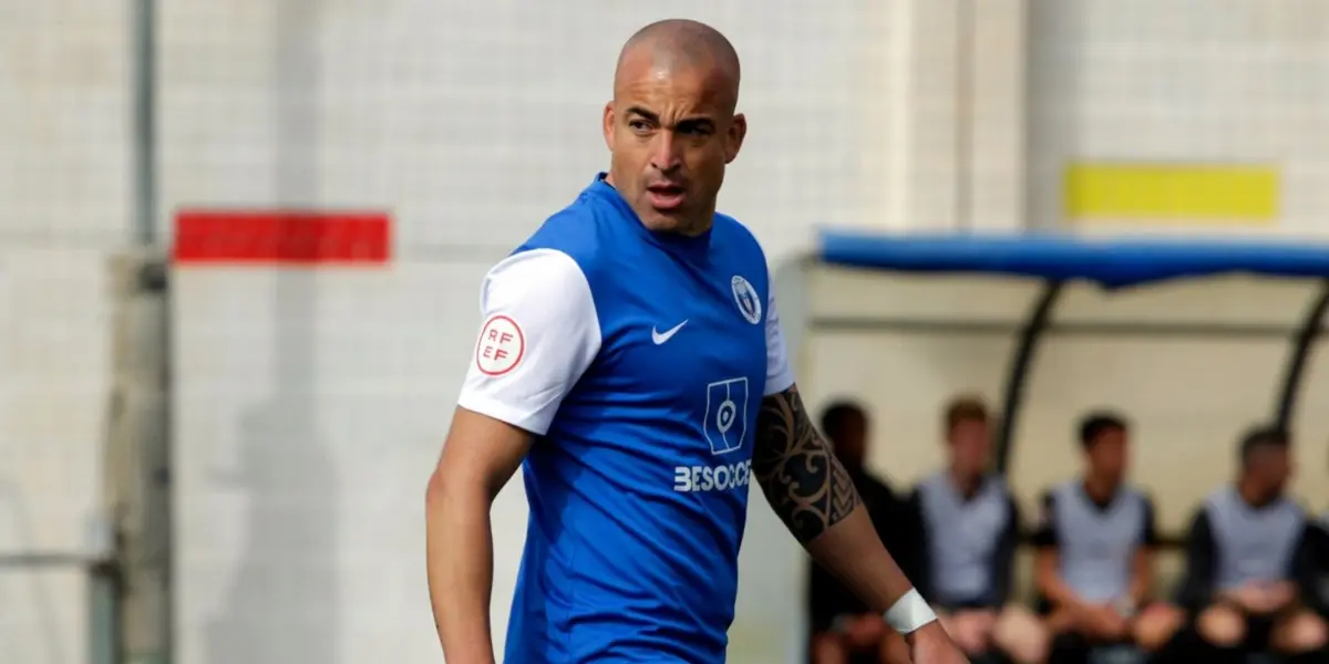 El uruguayo que después de problemas en argentina, solucionarlos y jugar un año en Aldosivi, ahora juega en España