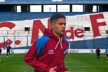 El volante del Bolso habló con los medios sobre su complicado presente en el club con Álvaro Gutiérrez