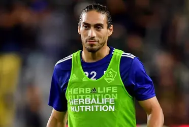 En Estados Unidos juega Cáceres que abrió el partido con su primer gol