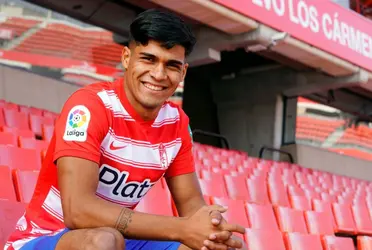 En Peñarol se lamentan por la salida de Matías Arezo y en Granada tuvieron un gesto difícil de igualar