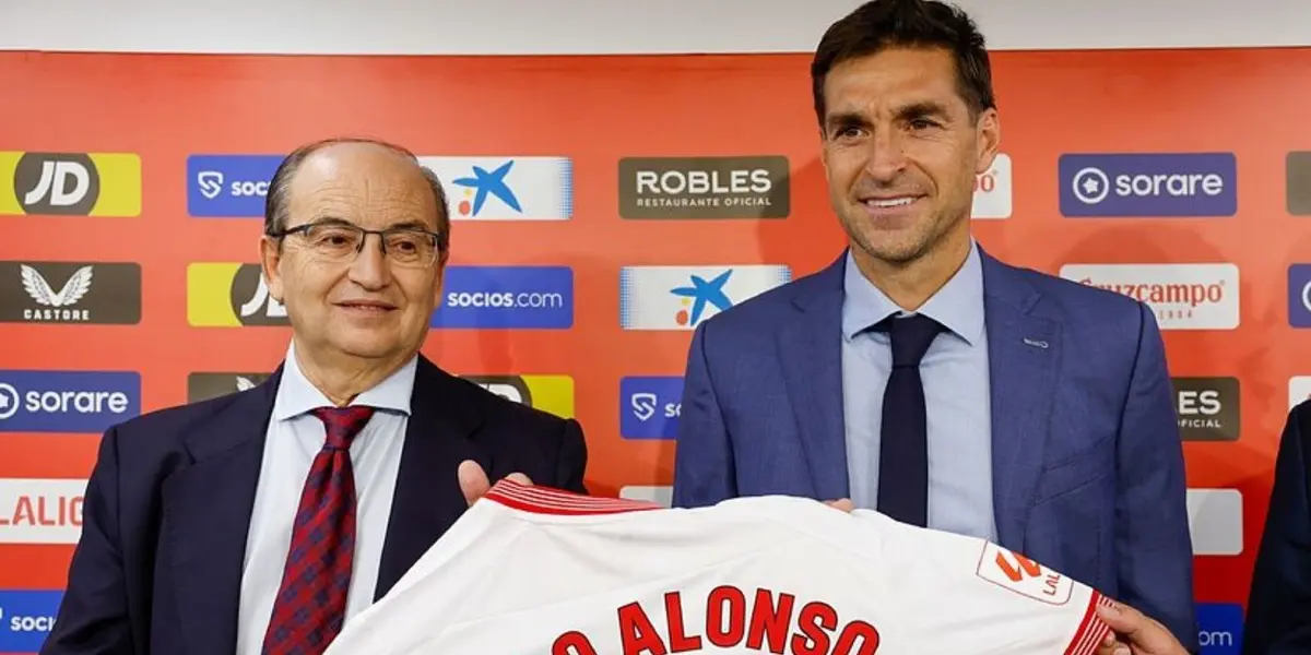 En Sevilla siguen de cerca la situación de Diego Alonso, y desde la directiva fueron muy precisos al hablar de su futuro