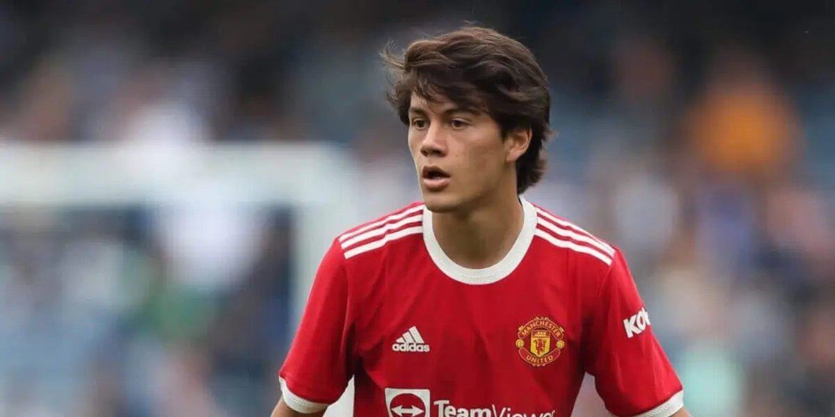 Facundo Pellistri seguirá en el Manchester United a pesar de haber tenido ofertas desde diferentes clubes de Europa