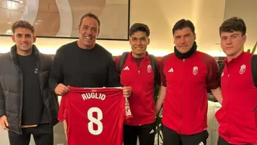Ignacio Ruglio con los uruguayos del Granada