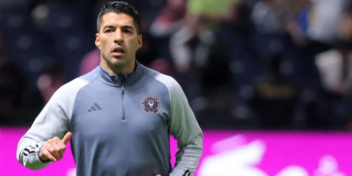 Luis Suárez con inconvenientes en su rodilla