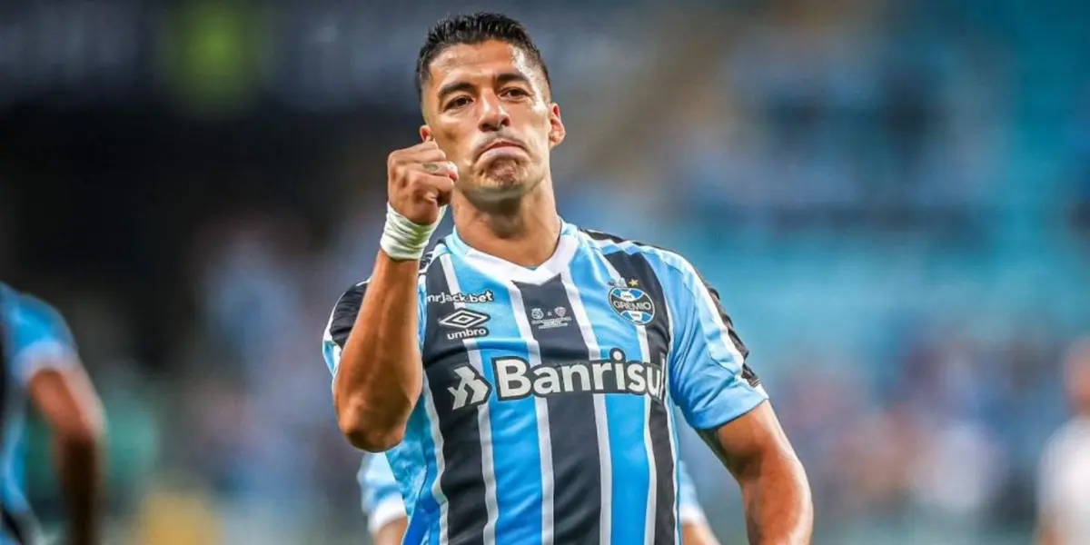Suárez y un gesto que conmueve a todo Uruguay pese a los dolores que lo aquejan