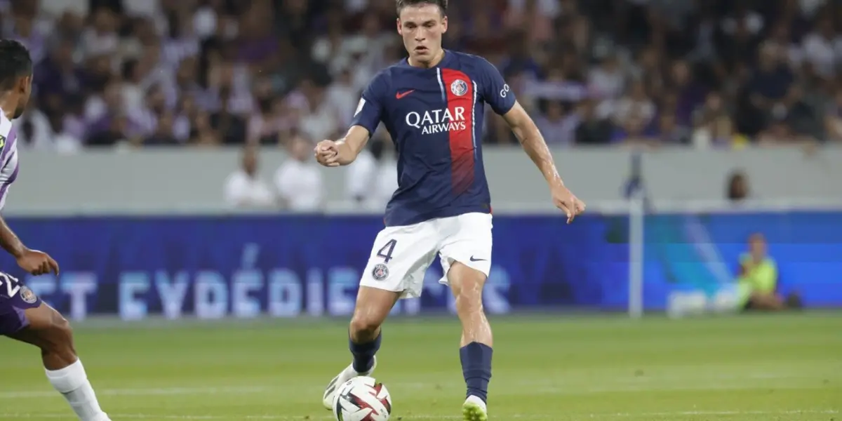 Manuel Ugarte en el Paris Saint Germain
