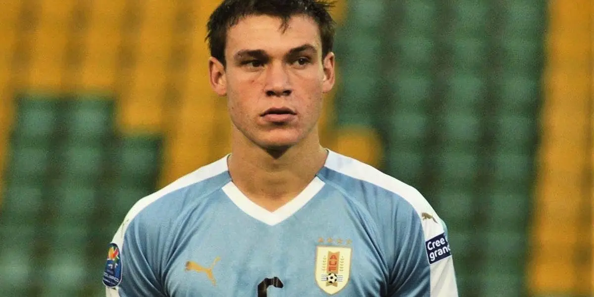 Manuel Ugarte tenía todo cerrado con Chelsea pero lo bajaron del avión.