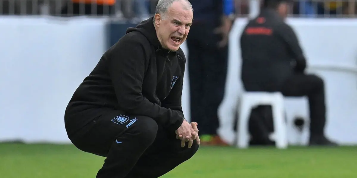 Marcelo Bielsa al frente de la Celeste