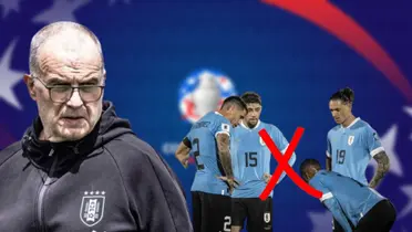 Marcelo Bielsa con el buzo de la Selección de Uruguay y varios jugadores de la Celeste