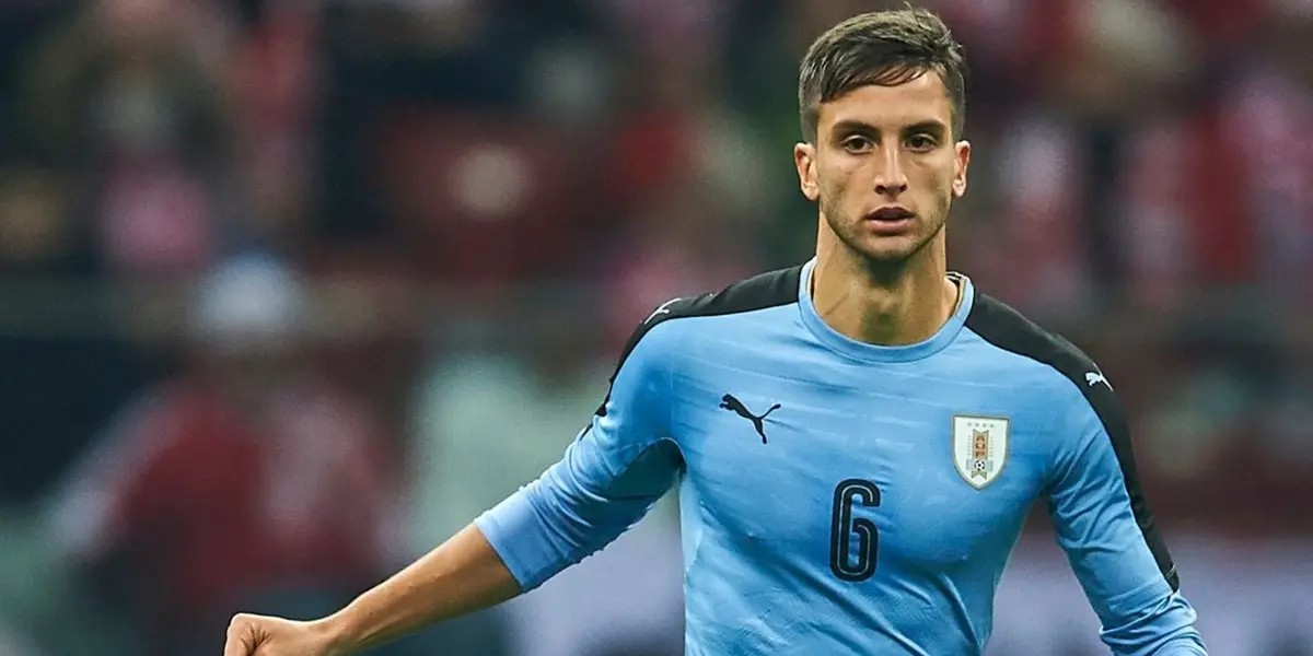 Marcelo Bielsa le dará lugar a un nuevo futbolista en la Celeste y eso podría desatar el enojo de Rodrigo Bentancur por un increíble motivo