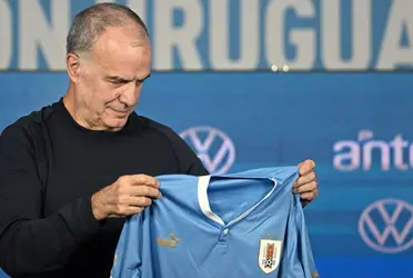 Marcelo Bielsa le ha cambiado la cara al equipo, pero tendrá una dura prueba el martes