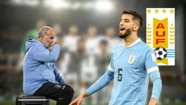 Marcelo Bielsa y Rodrigo Bentancur con la camiseta de la Selección de Uruguay