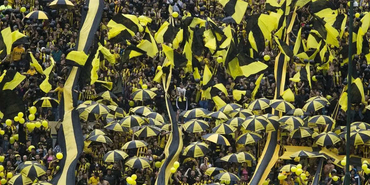 Peñarol perdió otra vez en Copa Sudamericana y sigue sin levantar cabeza.