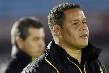 Peñarol sigue profundizando su crisis futbolística y Darío Rodríguez se ve involucrado en un récord negativo