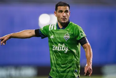 Representante de Nicolás Lodeiro admitió que Nacional se ha comunicado con el jugador.